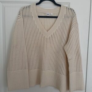 GAP Women's Beige Cotton V-Neck Sweater